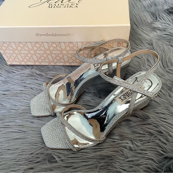 Badgley Mischka Shoes - BADGLEY MISCHKA reagan embellished wedge